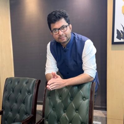 rishilectual's profile picture