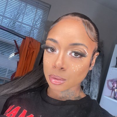 smackingghoes's profile picture