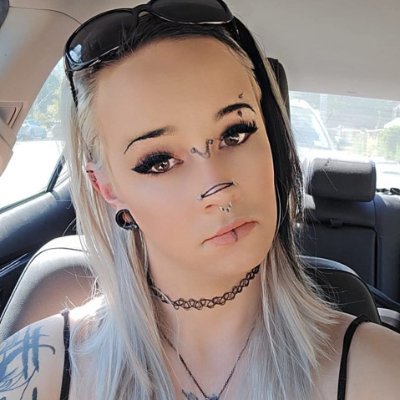 elenathornets's profile picture