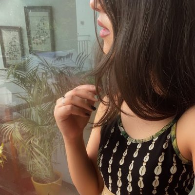 queen ruhani's profile picture