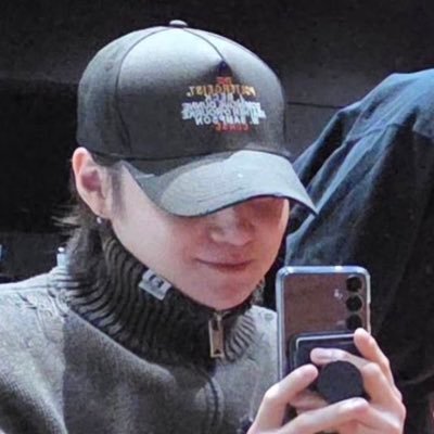 3zziBear_bts's profile picture