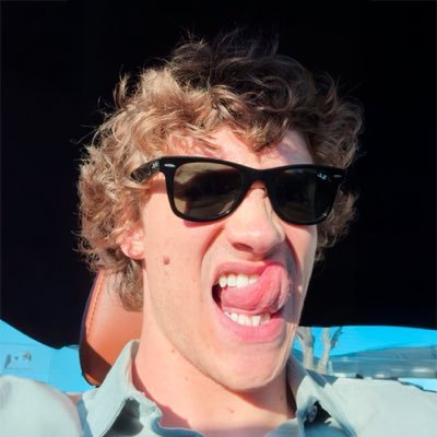 maby ⋆˚꩜。 jurídico ilya rozanov's profile picture