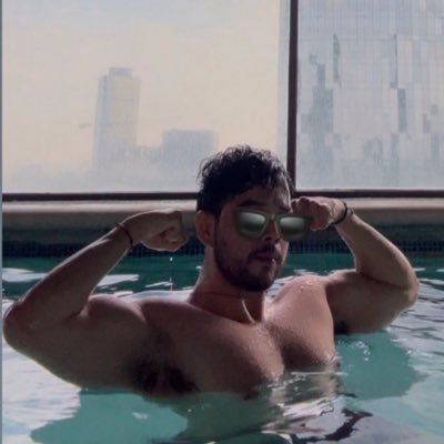 Luis Contreras's profile picture