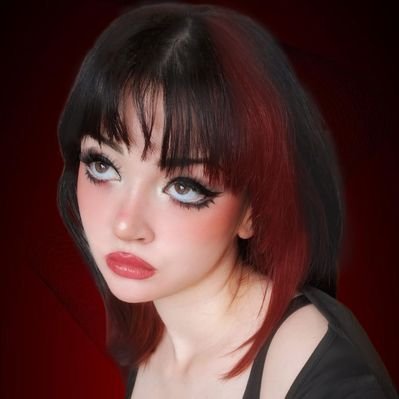 Eve - twitch.tv/eveinbed ❤️'s profile picture