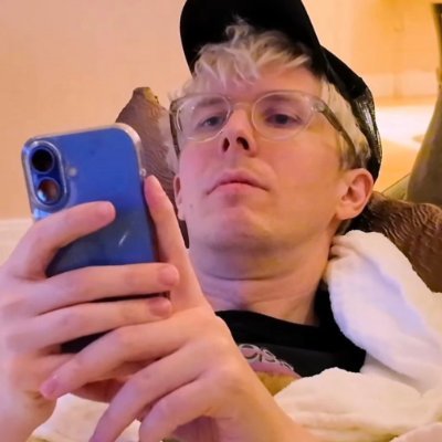 Phil Lester's profile picture