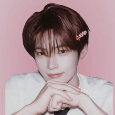 lyn._. (slow)'s profile picture
