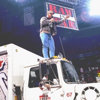 vurawrestling's profile picture