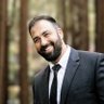 Profilbild von Chris Akhavan