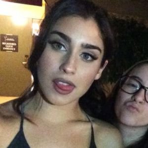 mari.'s profile picture