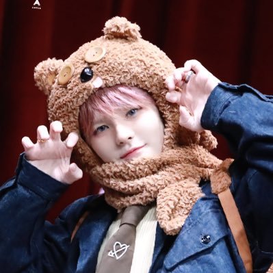 โถ's profile picture