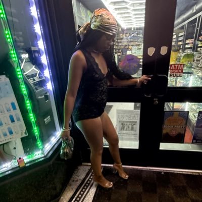 twinkleeclapss's profile picture