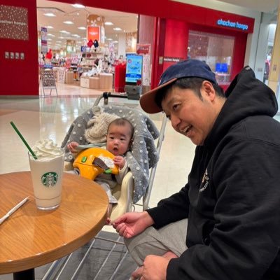 X2MFXr0jF8PdX4l's profile picture