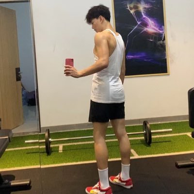 男大晖爷S(千万粉互推私)'s profile picture