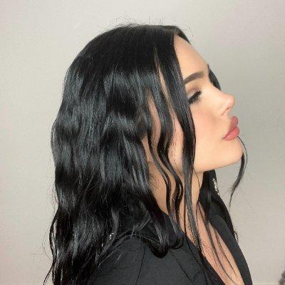 Aviva ๐ณ๏ธโโง๏ธ's profile picture