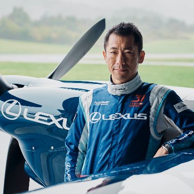 Yoshi MUROYA (室屋義秀)'s profile picture