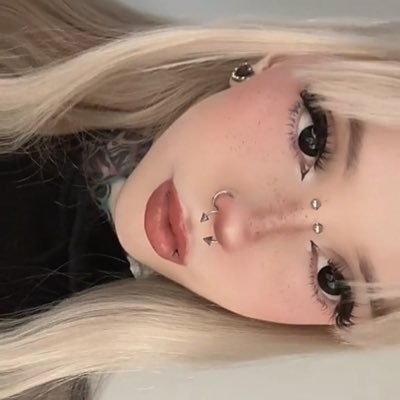 sade :3's profile picture