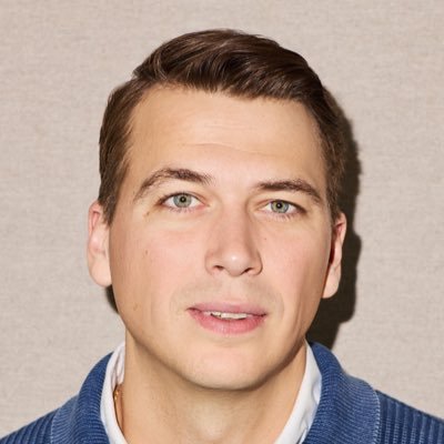 carlrivera's profile picture