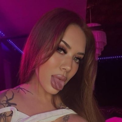 PornClubOne's profile picture