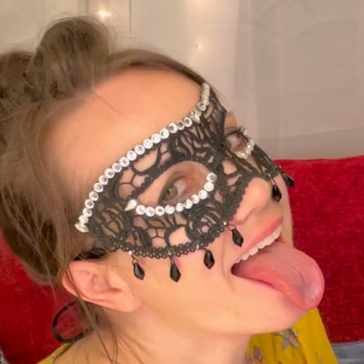 AmateurHotWife2's profile picture