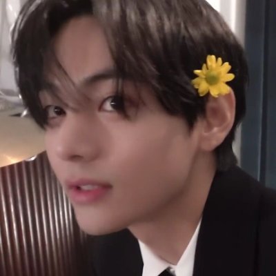 ㅈㅈㄱㅌㅎ.☘︎ ݁˖'s profile picture