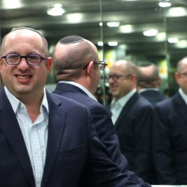 Zvika Klein צביקה קליין's profile picture