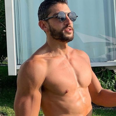 roperabeles's profile picture