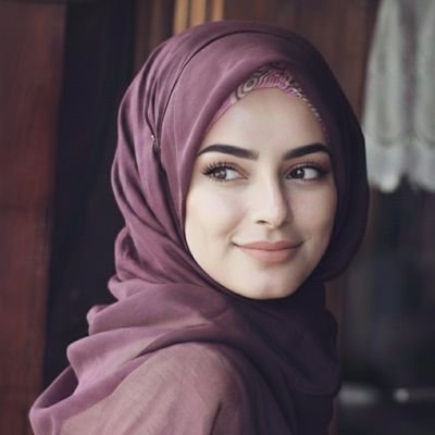 Emaa19981's profile picture