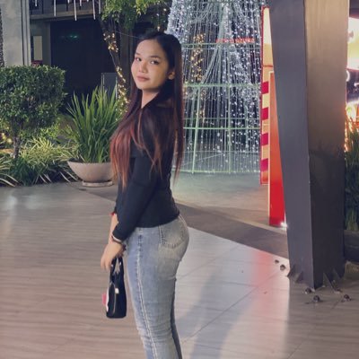 Moo Nikaa's profile picture