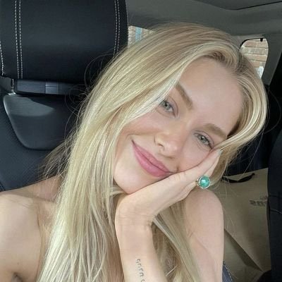mari's profile picture