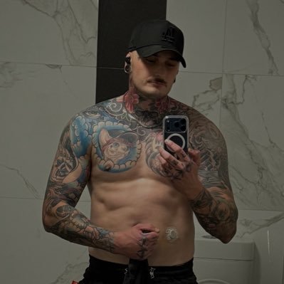domdaddyluke's profile picture