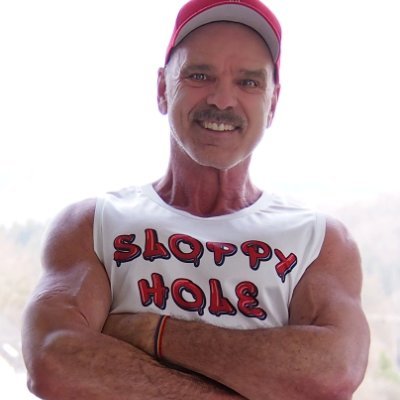 EZFist's profile picture