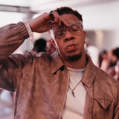 db 🖤's profile picture
