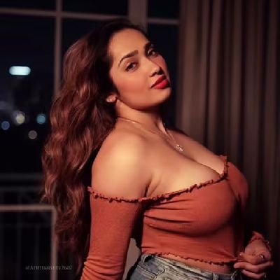 Aditi Mistry's profile picture