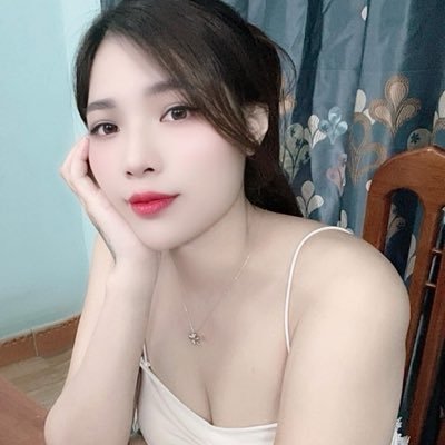 nhung9881's profile picture