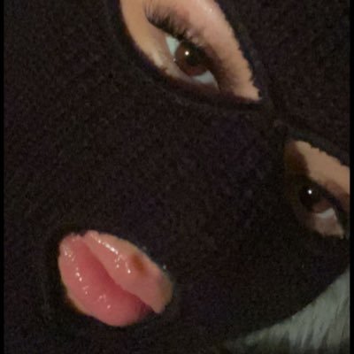 MoxieEve's profile picture