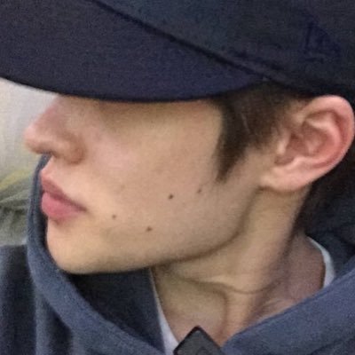 252moment's profile picture