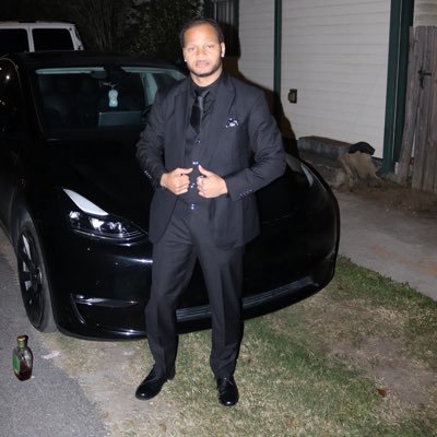 womenlovebrickz's profile picture