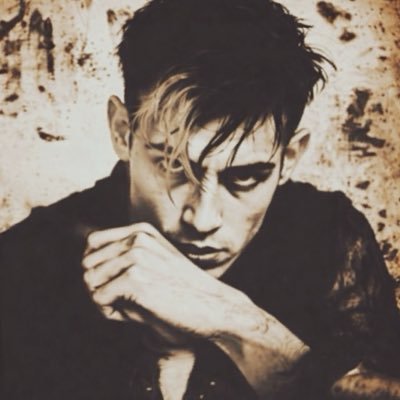 T_o_g_a_y_'s profile picture