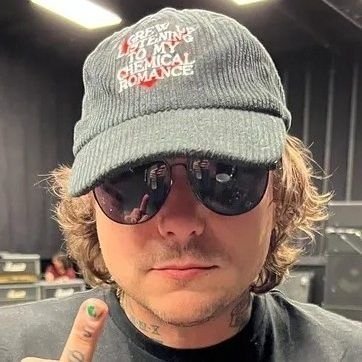 isa viu o mcr's profile picture