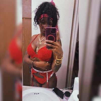 The Plug 🔌♏️'s profile picture