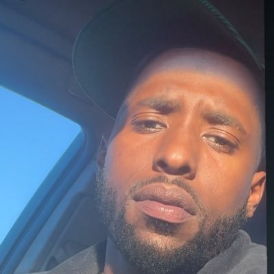 SCRIZZLLEE's profile picture