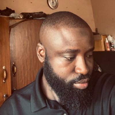 Ó L Á M Í L É K Á N 🧊🧊🧊's profile picture