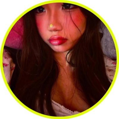 jecyxlov's profile picture