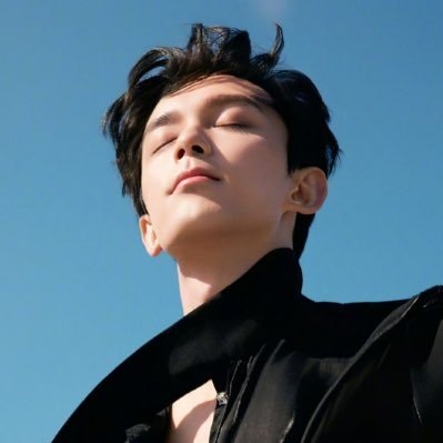 em's profile picture