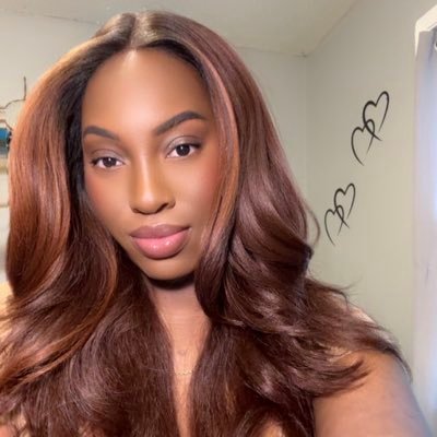 GlamazonJay's profile picture