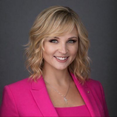 Ashley (TeamTrump47)'s profile picture