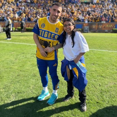 Jaqueline 💙🐯💛's profile picture
