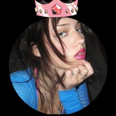 مٌو فَاضَُية‘…🪭's profile picture