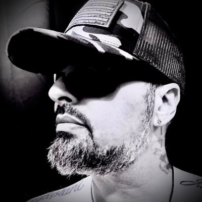 TheIdealExit77's profile picture