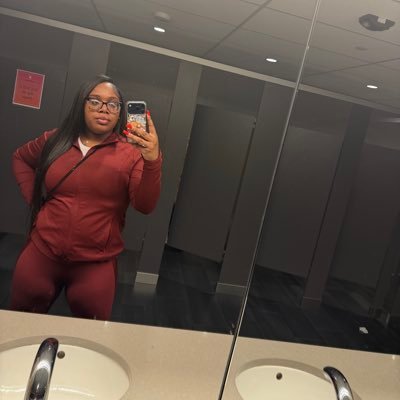 shanyaxjanae's profile picture